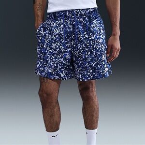 Nike Men's Club Woven Regrind
Shorts 6 In